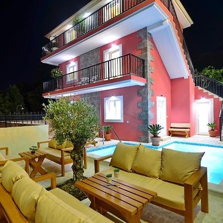 Apartments Lux S Tivat Buitenkant foto