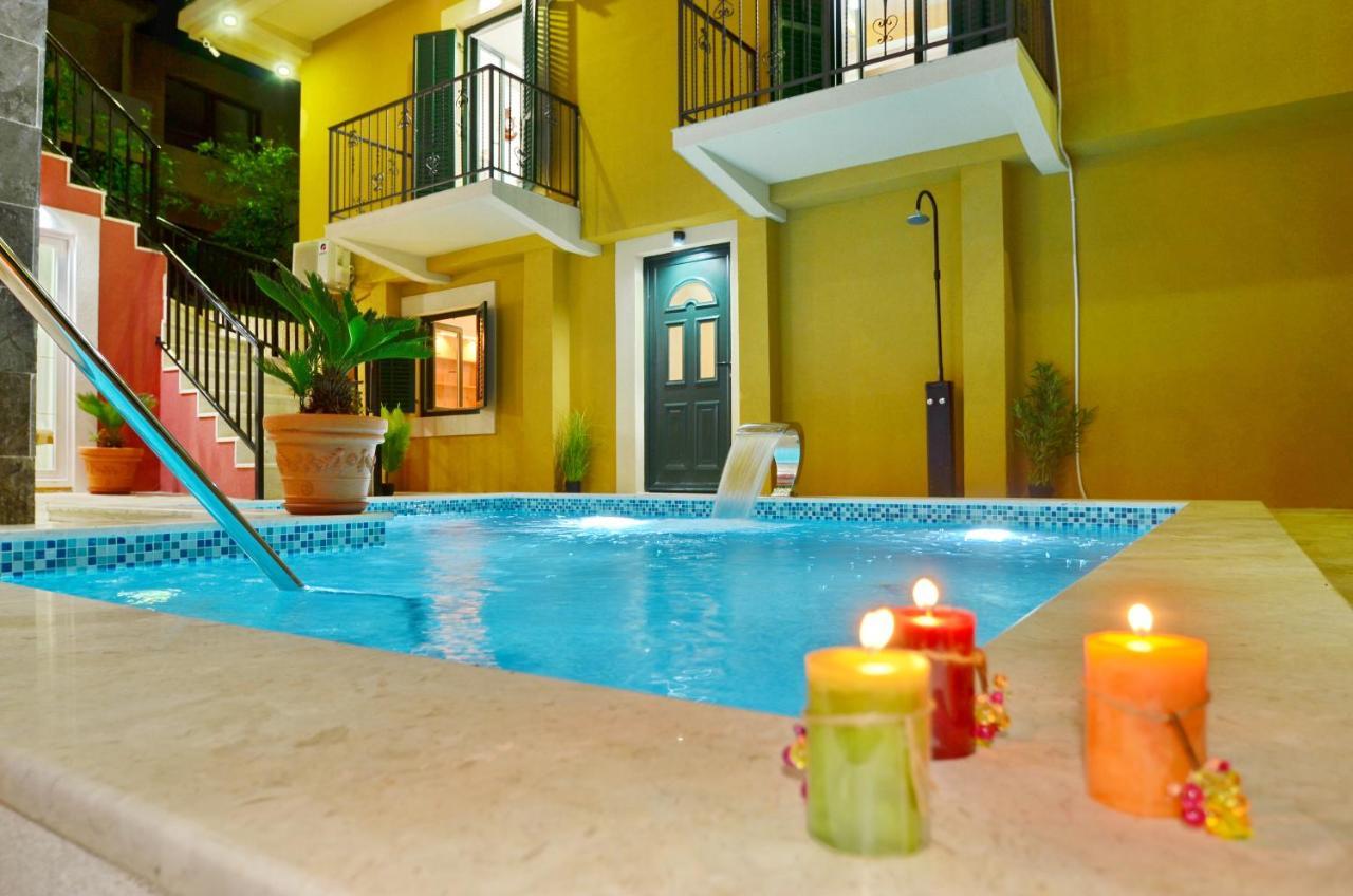 Apartments Lux S Tivat Buitenkant foto