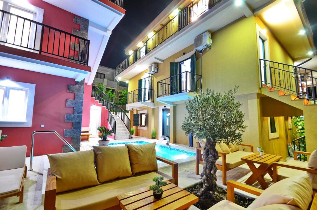 Apartments Lux S Tivat Buitenkant foto