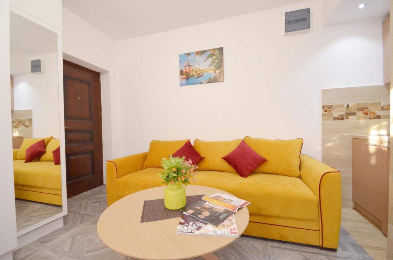 Apartments Lux S Tivat Buitenkant foto