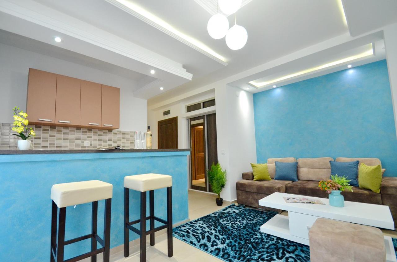 Apartments Lux S Tivat Buitenkant foto