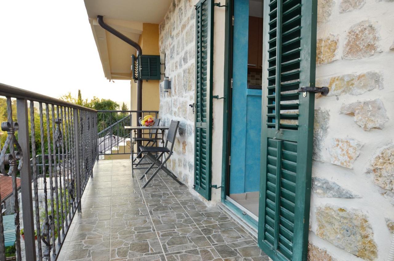 Apartments Lux S Tivat Buitenkant foto
