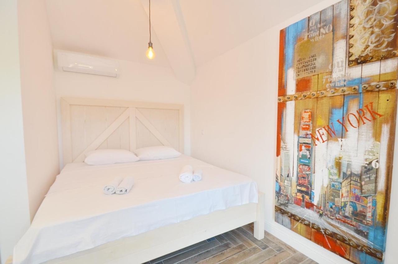 Apartments Lux S Tivat Buitenkant foto