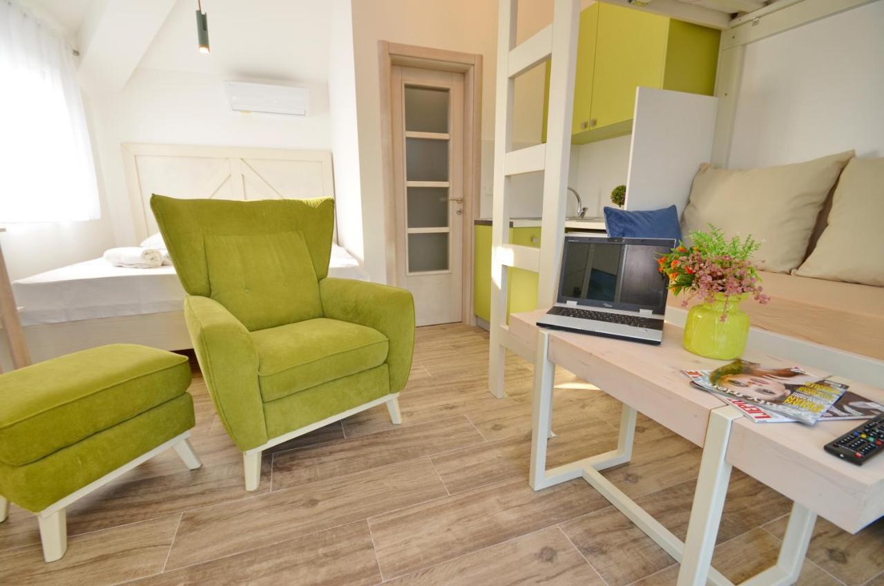 Apartments Lux S Tivat Buitenkant foto